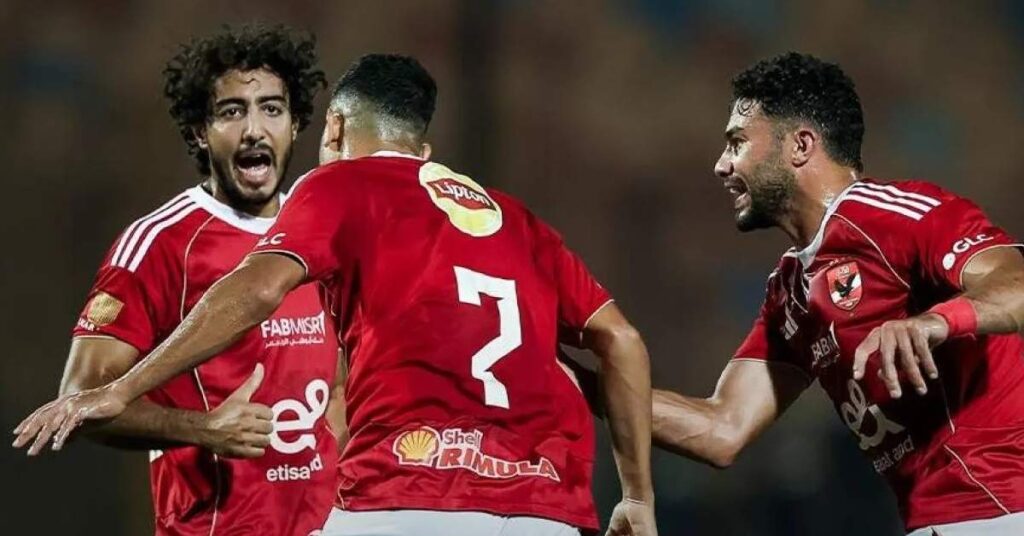 ندم شديد على صفقة غير ناجحة، ووعود مشتعلة من نجم الفريق قبل مباراة القمة ضد الزمالك، والكشف عن هوية المدرب الأجنبي الجديد! 1 ندم كبير على صفقة فاشلة، وعد ناري من نجم الفريق قبل قمة الزمالك، والكشف عن هوية المدرب الأجنبي الجديد! – الجول