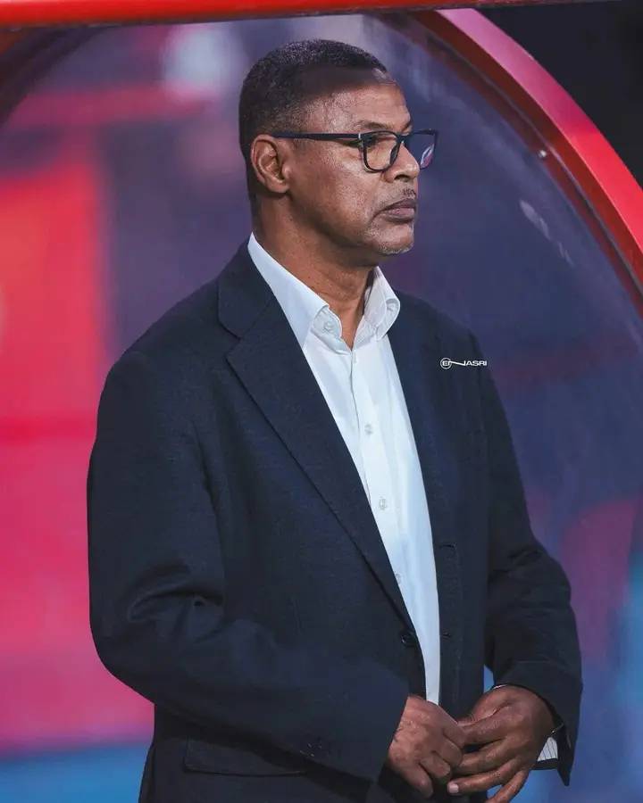 سعد جردة الشابي: sacrificed my coaching career to rescue Al-Raja, the small team, from...