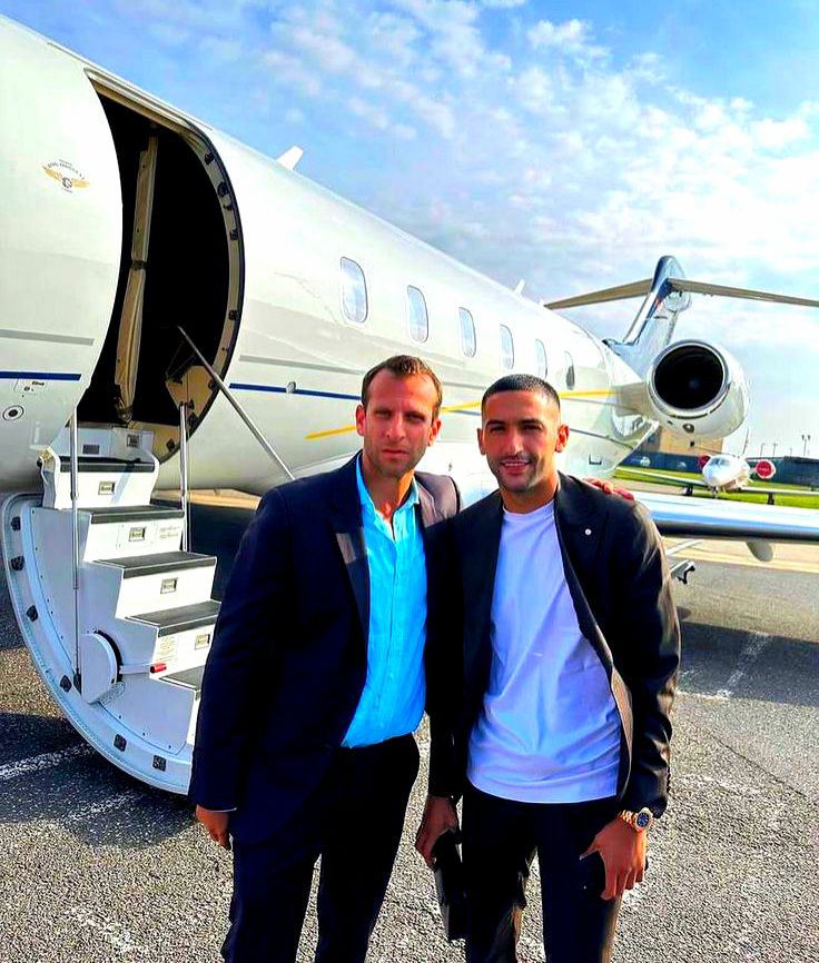 قريبًا، يصل حكيم زياش إلى الدار البيضاء على متن طائرته الخاصة. ترقبوا لحظات حماسية في استقبال النجم!