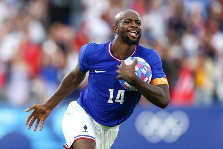Didier Deschamps, contraint par les absences, convoque Jean-Philippe Mateta pour la première fois en équipe de France