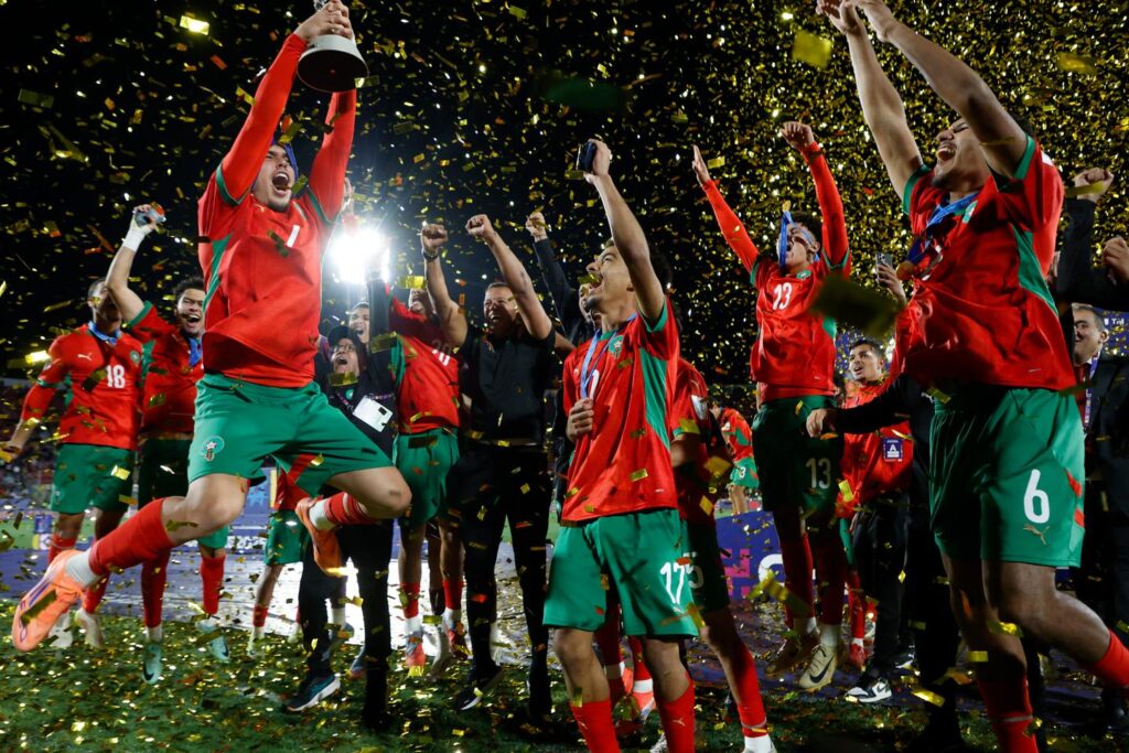 مع كأس العالم تحت 20 عامًا، يواصل كرة القدم المغربية حصاد الألقاب 1 Avec le Mondial des moins de 20 ans, le football marocain poursuit sa moisson de titres