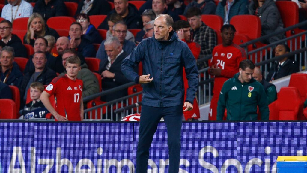 Tuchel allume les supporters anglais pour leur manque de soutien à domicile