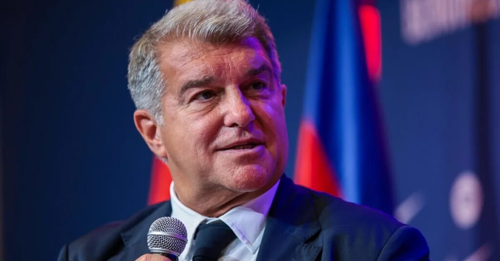 في تحرك سري.. لابورتا يُحضّر صفقة تاريخية لقلب موازين انتخابات برشلونة! – الجول