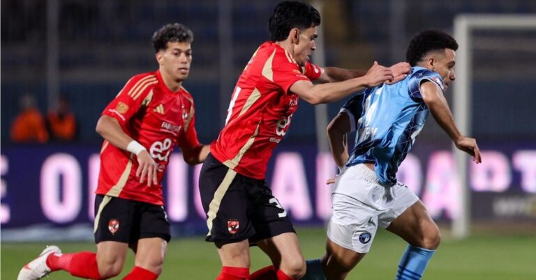 رد غير متوقع من الأهلي بشأن صفقة بيراميدز، وسيد عبد الحفيظ يقترب من ضم نجم بارز، وجوهرة الزمالك تُبرم الصفقة رسميًا! 5 رد مفاجئ من الأهلي على صفقة بيراميدز وسيد عبد الحفيظ يقترب من ضم نجم من العيار الثقيل وجوهرة الزمالك تُوقع رسميًا!