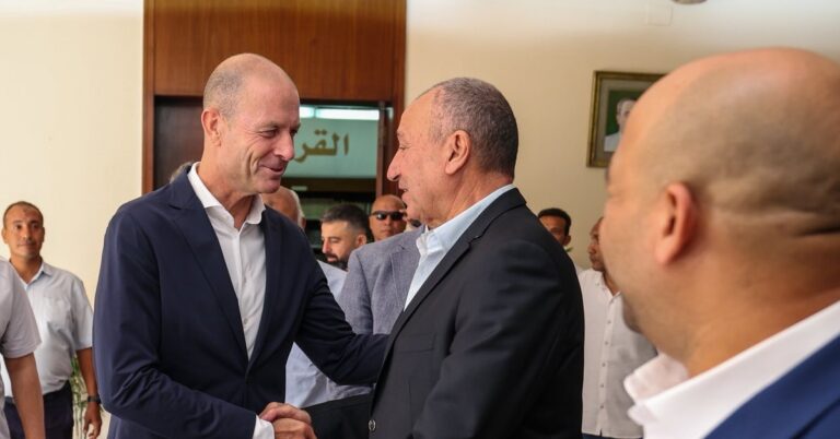 ياس سوروب يفاجئ الخطيب بطلب ضم 4 نجوم دفعة واحدة.. ورد صادم من الأهلي على أنباء سحب لقب الدوري ومنحه لبيراميدز!
