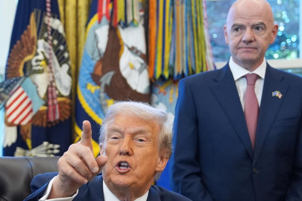 Donald Trump promet d’accélérer le traitement des demandes de visas des supporteurs