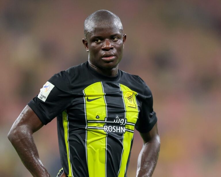 نجـولو كانتي: "قررت الانتقال إلى السعودية لتحقيق وعدي لأهلي بتغيير حياتهم للأفضل."