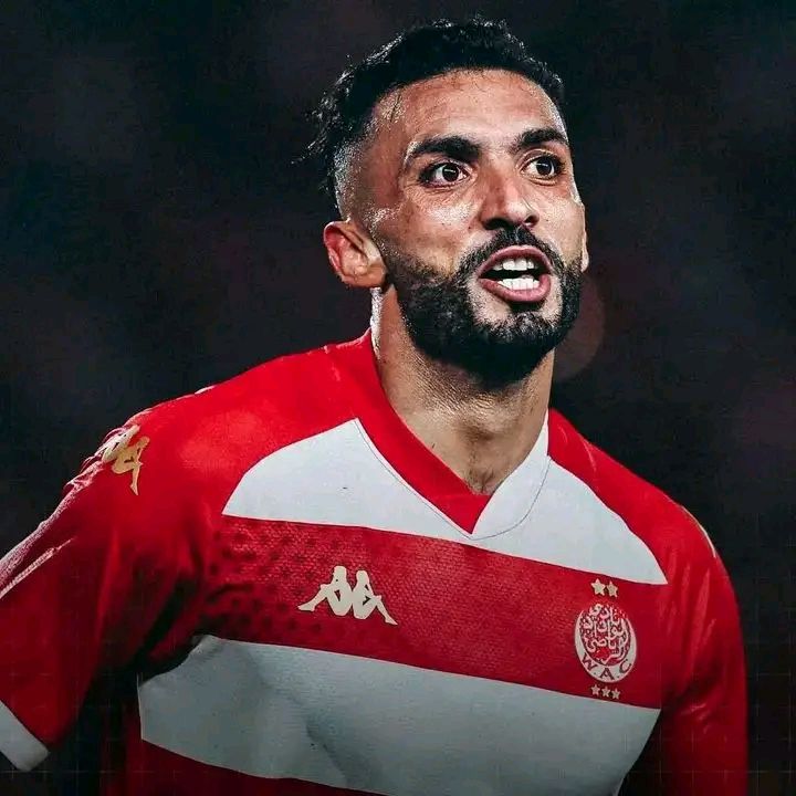 لا تدع أهداف الهنوري بالرأس تخدعك؛ فهو لاعب بارع في التسجيل بالقدمين أيضًا.