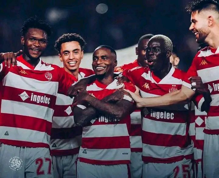 الوداد يحقق إنجازاً تاريخياً كأول نادي في المغرب وإفريقيا يختتم موسم 2025 بتفوق كبير...