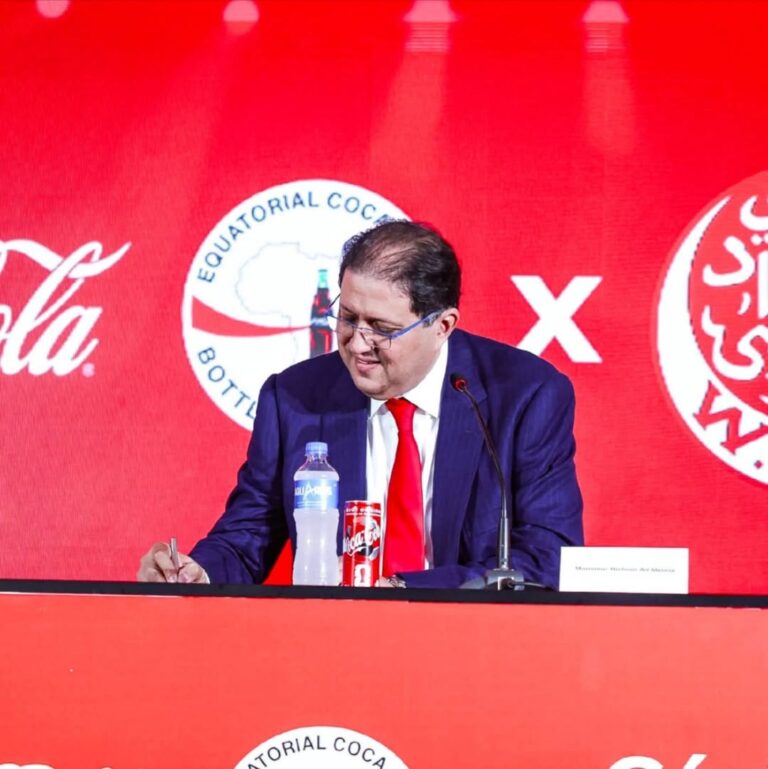 استمر في تقديم الأداء المتميز، فنحن من وقف بجانبك منذ بداية ظهور اسمك.