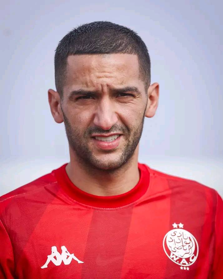 حضور حكيم زياش مع المنتخب الوطني في منافسات كأس الأمم الإفريقية