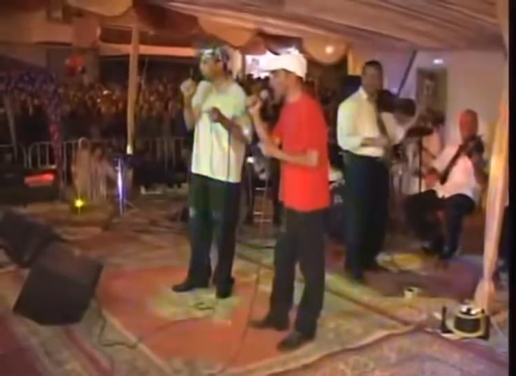 تنائي كبيدة وحميدة: رجاوي يحكي قصص سيدي قاسم في نغمة مميزة تلامس القلوب.