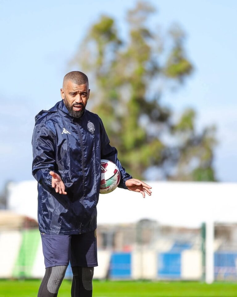 الهضرة قليلة والخدمة وفيرة: زهير العروبي يشكو غياب التألق لسنوات طويلة.