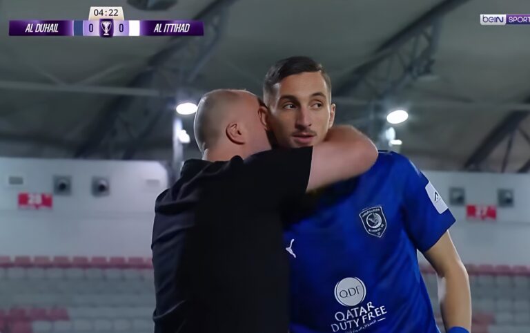 بكل فخر، عادل بولبينة يسجل رقماً قياسياً كأول لاعب في العالم يحقق هاتريك في يوم واحد بكرة القدم.