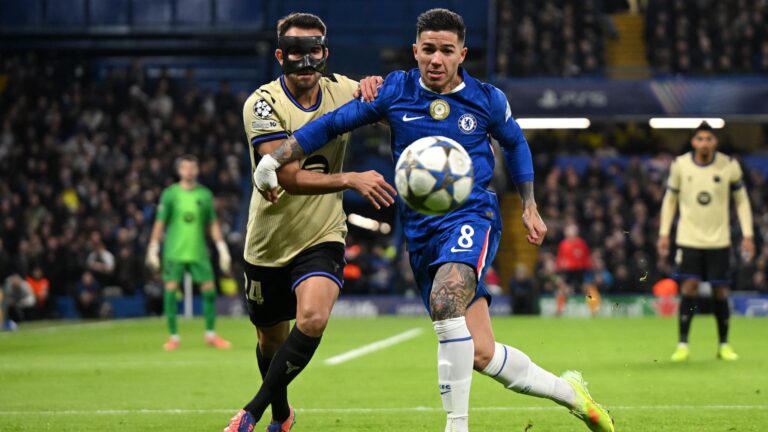 Koundé marque contre son camp, City surpris par Leverkusen