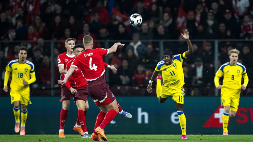 la Suisse y va tout droit, le Danemark et l'Ecosse devront se départager