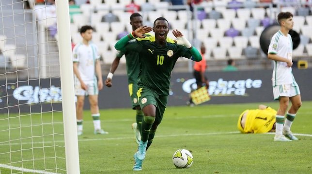 أمارا ديوف.. ظاهرة كرة القدم السنغالية التي صدمت الجميع بالاختفاء عن الأنظار