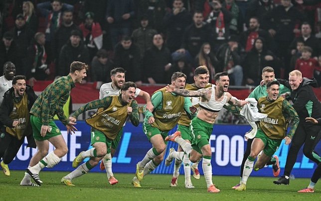 خمس أهداف في أربعة أيام… نجم أيرلندا يصنع المعجزة لمنتخب بلاده في سباق حلم المونديال