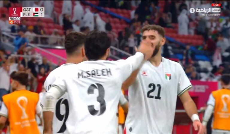 أول انتصار لمنتخب فلسطين في كأس العرب منذ عام 1965.. فرحة كبيرة تعم الوطن العربي.