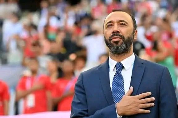 لا يمكن مقارنة هذه الشخصية بالركراكي، إنه مدرب متواضع ويفتقر للإبداع.