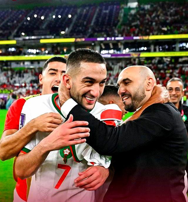 حكيم زياش يتواجد في التشكيلة الأولية للمنتخب الوطني، في وقت يحتاج فيه الفريق إلى مهاراته الفريدة.
