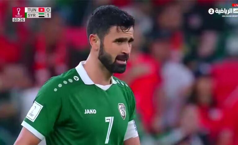 قبل مواجهة الغد ضد المغرب، نجم منتخب سوريا عمر خربين يتعرض لكسر في معصمه...