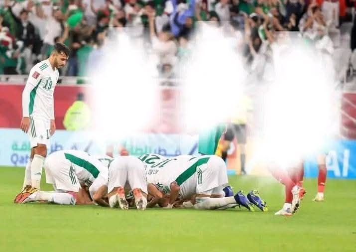 التلفزيون الجزائري ينقل لأول مرة مباراة منتخب الإمارات اليوم...