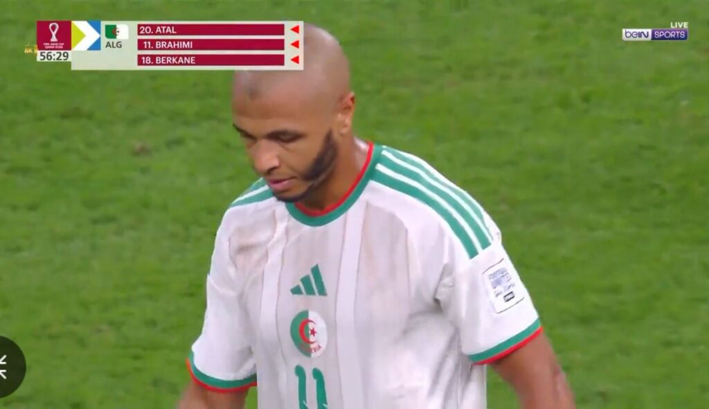 يـا لروعة ياسيـن براهيمي، نجم السحر، يغادر الملعب وسط هتاف جماهيري عارم وأجواء لا تُنسى!