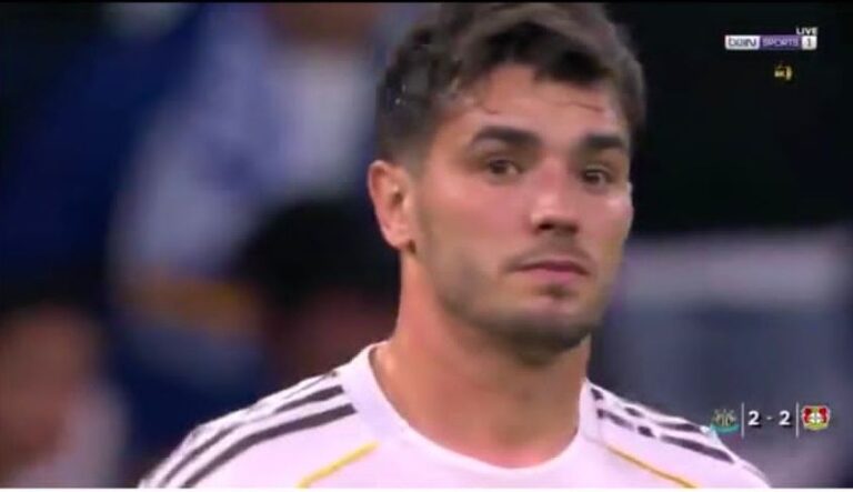 إبراهيـم دياز يتجرع مرارة الهزيمة أمام مانشستر سيتي في ليلة حزينة.