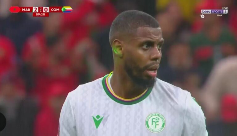 تحية إجلال لمنتخب جزر القمر المسلم، منتخب يستحق الاحترام والتقدير من كل عربي.