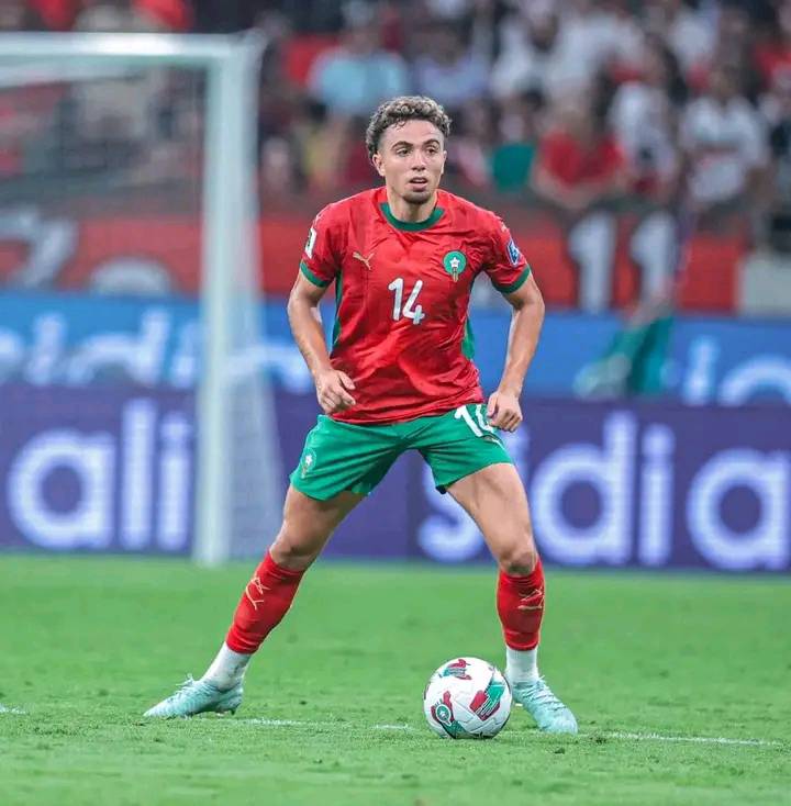 يظهر بمستوى مدهش كأنه خاض تجارب طويلة أمام المنتخبات الأفريقية.