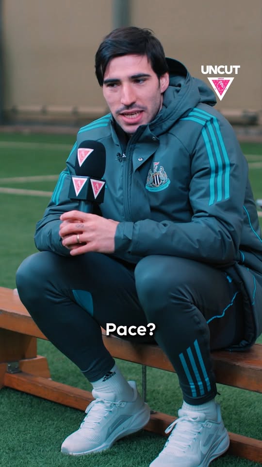 تونالي يختار زميله المثالي في نيوكاسل يونايتد. اكتشف آخر التفاصيل حول هذا التعاون المثير!