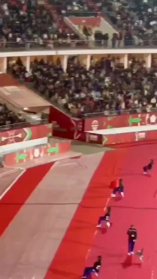 سعادة الجماهير المغربية بهدف تأهل المنتخب المصري العزيز