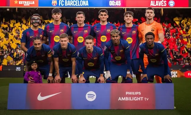 بث مباشر مباراة برشلونة اليوم ضد أتلتيكو مدريد: دليلك الشامل لمتابعة القمة والقنوات الناقلة في الدوري الإسباني 2025-2026