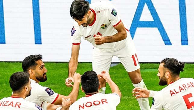 موعد وكيفية مشاهدة مباراة الأردن والعراق في ربع نهائي كأس العرب 2025