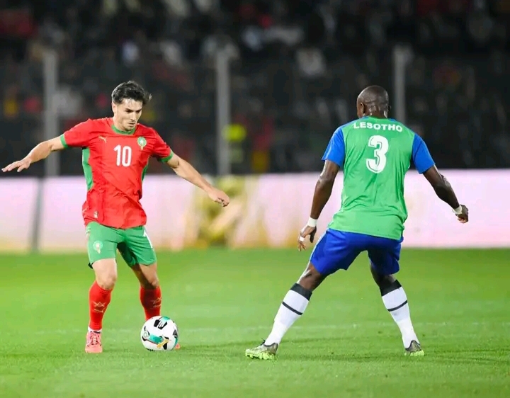 الكاف يعيّن 73 حكمًا لإدارة بطولة كأس إفريقيا في المغرب