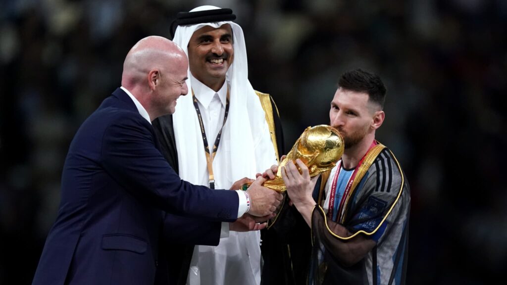 Préparez vous au pire, le foot mondial n'en finit pas de faire sa révolution, et pas forcément pour le meilleur