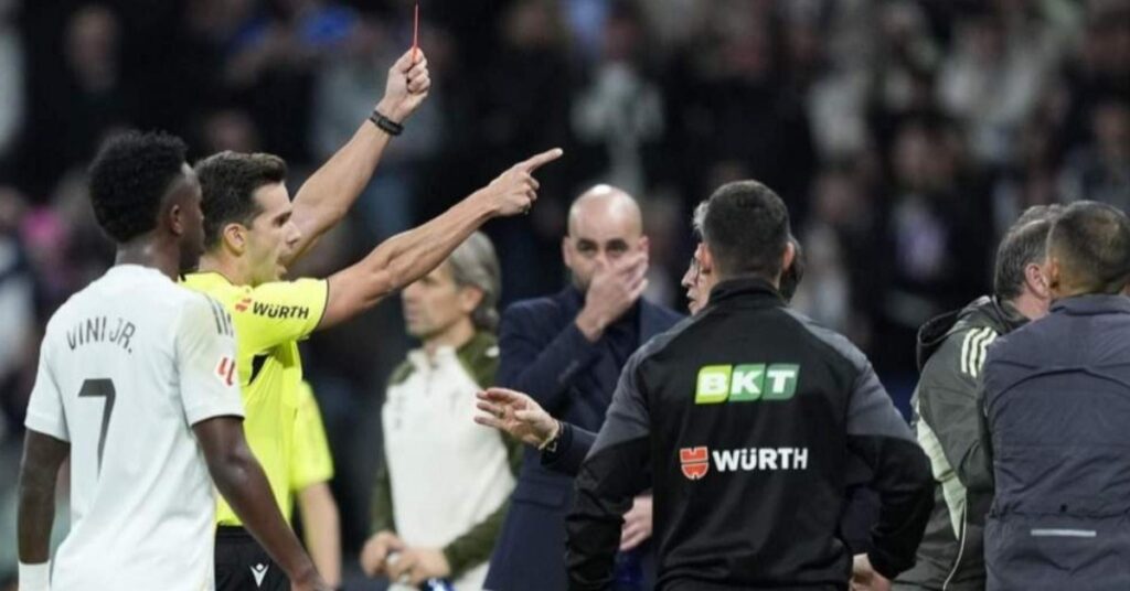 طرد ثلاثة لاعبين وريال مدريد في قلب العاصفة! – الجول