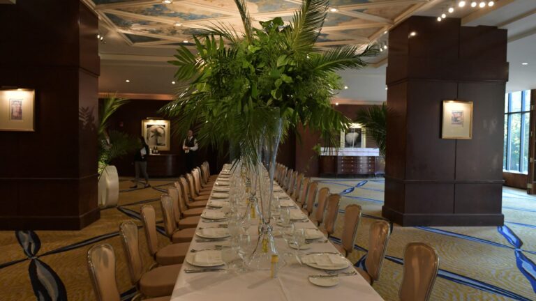 on s'est plongé dans les avis en ligne du futur camp de base des Bleus au Mondial