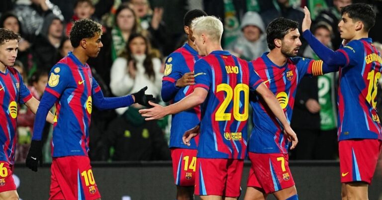 برشلونة ينجو ويعبر عقبة سانتاندير… يتأهل لربع نهائي كأس الملك في مباراة مثيرة!