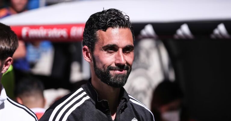 ثلاثي ريال مدريد يرفض الاستمرار مع أربيلوا.. مصيرهم في الفريق على المحك! – الجول