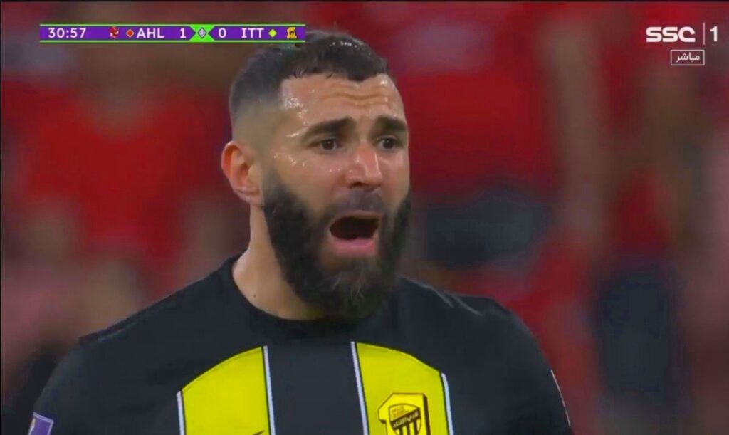 راتب بنزيما مع الاتحاد كان ضخمًا للغاية لدرجة أنه بعد مغادرته، أحدث تأثيرًا كبيرًا على الفريق.