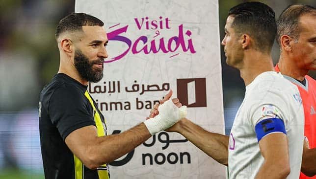 كريم بنزيمة وكريستيانو رونالدو بكلاسيكو الدوري السعوي (غيتي)