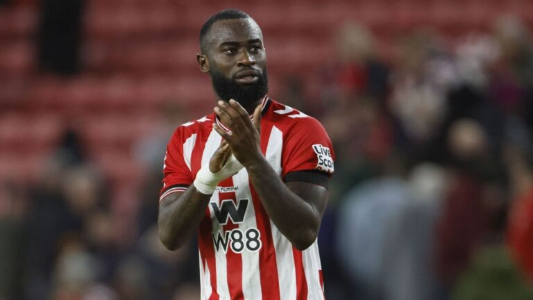 Liverpool move for Sunderland loanee Lutsharel Geertruida - sources