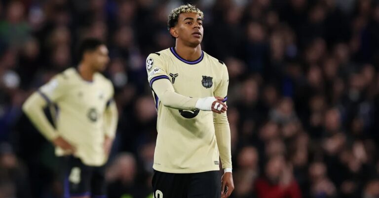 سقوط مدوٍ لبرشلونة برباعية أمام أتلتيكو.. وغضب لامين يامال يشعل غرفة الملابس