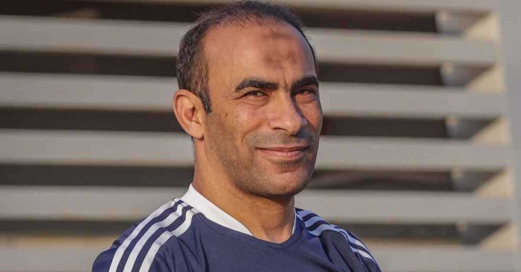 سيد عبد الحفيظ تحت المجهر.. صفقات فاشلة وتحديات مدوية تهز غرفة ملابس الأهلي!